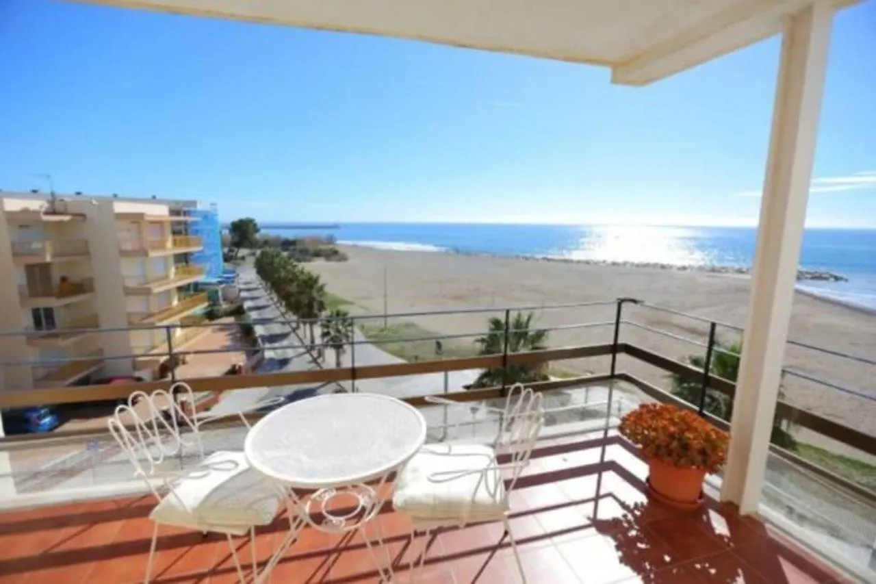 Apartamento Tranquila Para 6 Personas En Cambrils Spanien